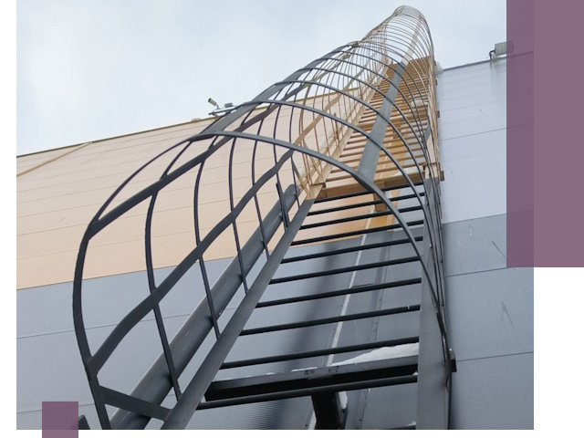 Изготовление и монтаж пожарных лестниц в Кронштадте профессионально