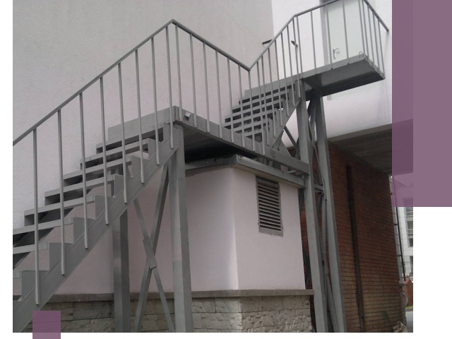 Монтаж пожарных лестниц под ключ в Кронштадте с гарантией качества