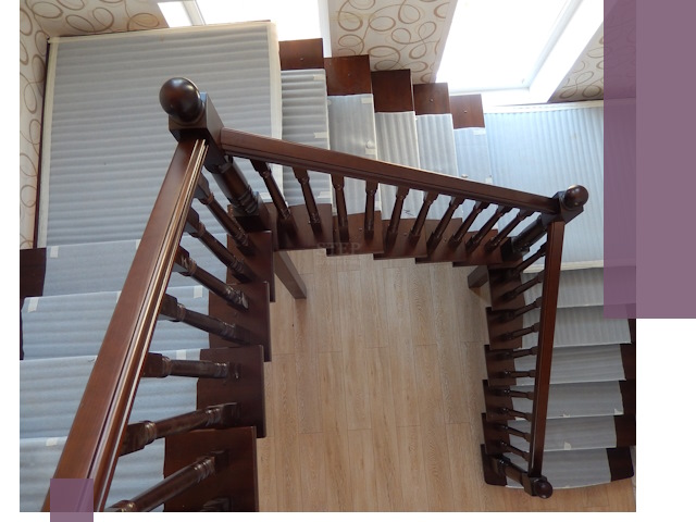 П-образные лестницы под ключ в Кронштадте — изготовление и монтаж