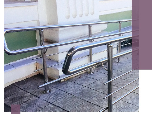 Ограждения пандусов из металла и нержавейки в Кронштадте