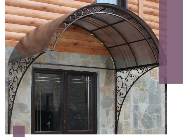 Арочные козырьки под ключ в Кронштадте: изготовление и монтаж