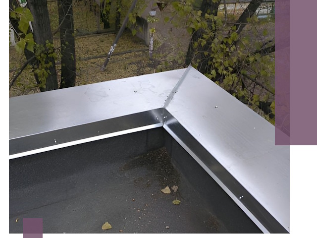 Оцинкованные парапеты под ключ в Кронштадте — монтаж, демонтаж и гарантия